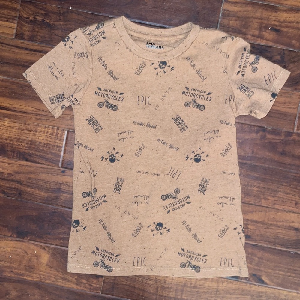 COPY - Epic Threads Tee ⭐️
